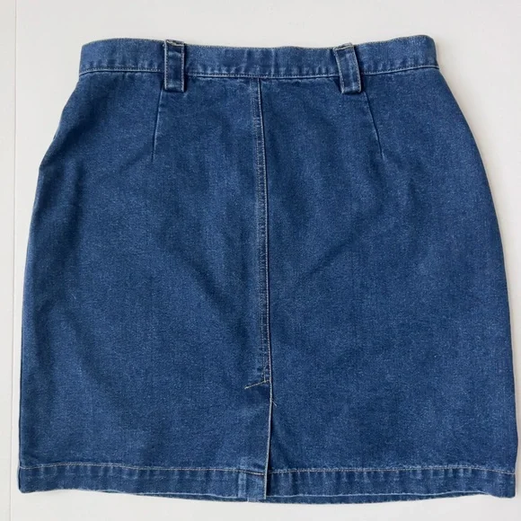 Bill Blass Classic Blue Denim Skirt - Picture 2 of 5